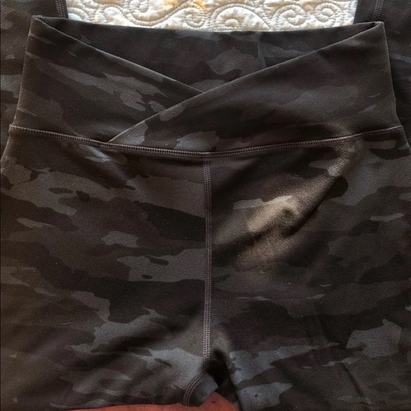 Camo Alphalete Surface Path Legging - Picture 5 of 7